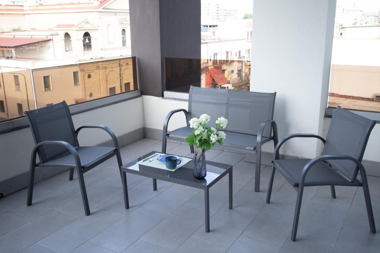 E-Twelve Apartment Naples Exterior photo